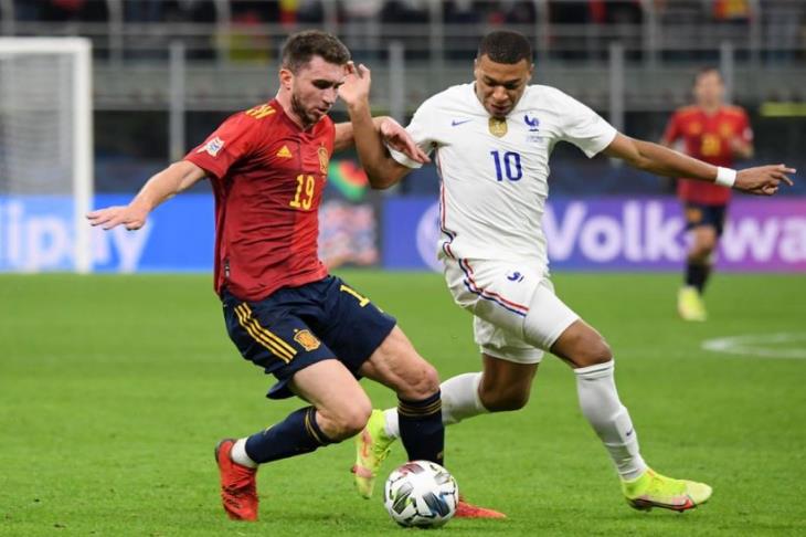 فرنسا وإسبانيا